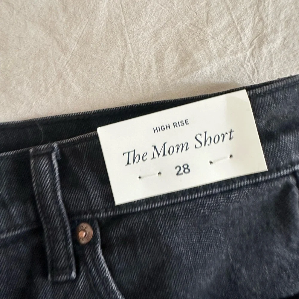 NWT Abercrombie & Fitch High Rise Mom Short - Picture 6 of 7